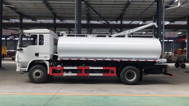 Fecing Suction Truck 3 Jpg