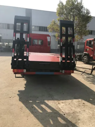 4x2 Flatbed transport vehicle