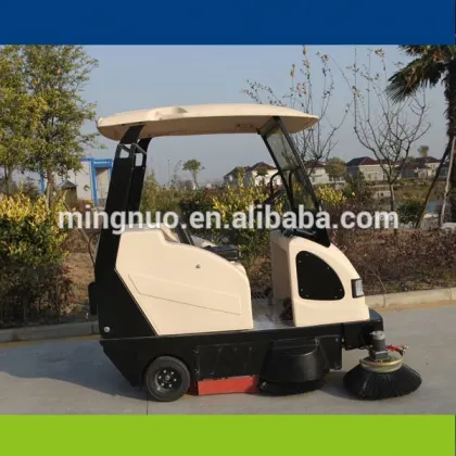 Quickly cleaner the street sweeper truck