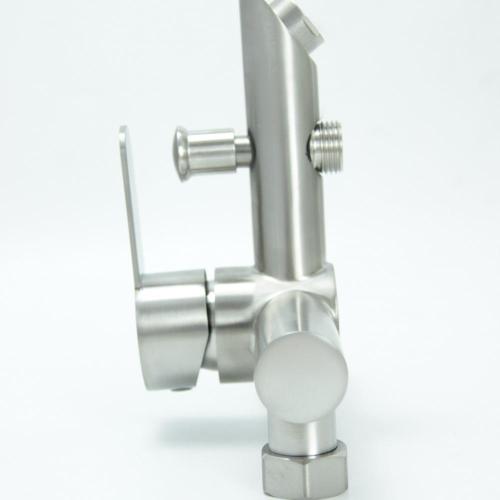 Hot cold water wall mounted bathroom shower faucet