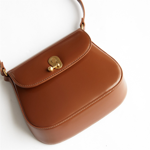 Classic Brown Glossy Hand-Scrubbed Box Leather Shoulder bag