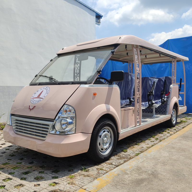 10-seat enclosed gasoline sightseeing vehicle