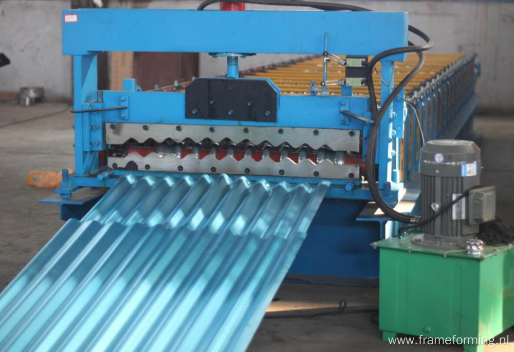 good reputation guaranteed roofing sheet roll forming machine