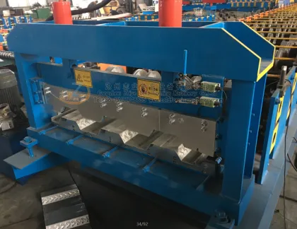 Automatic Hydraulic Floor Decker Making Machine