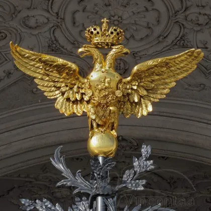 Life size golden eagle garden bronze sculpture