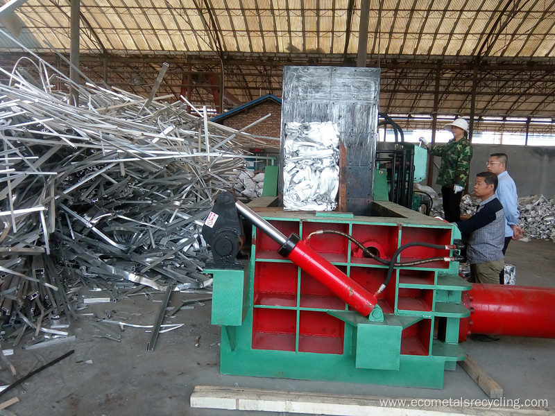 Hydraulic Stainless Steel Baling Machine with Factory Price