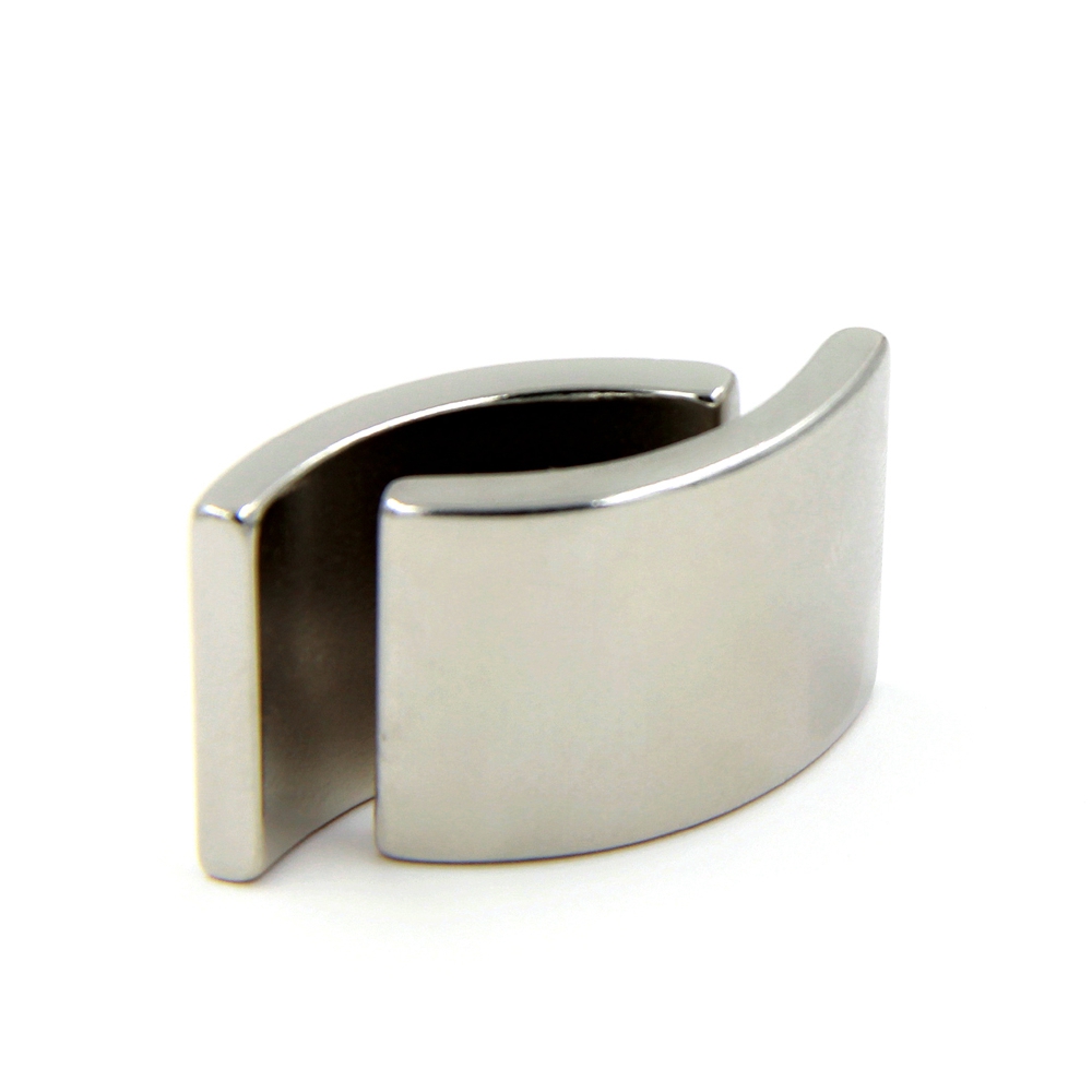 Arc Neodymium Magnet 3 Jpg