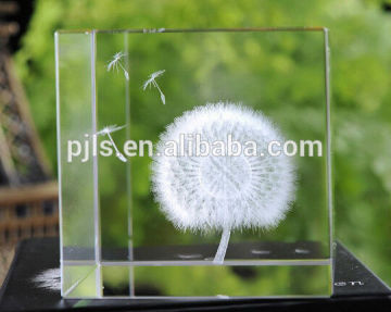 Personalized 3d laser crystal glass cube for promotion gifts