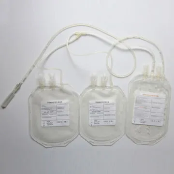 Triple blood bag (flat film)