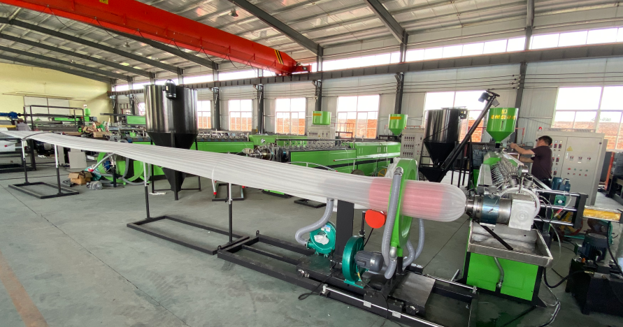 EPE foam sheet extruding machine