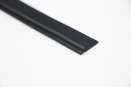 Watertight airtight door and window rubber sealing strip