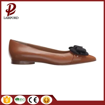 Pointed black flat leather new style shoes