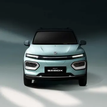 Low Cost 4-Door 5-Seat Adult Electric Car for Sale New 2023 New Mini Electric SUV
