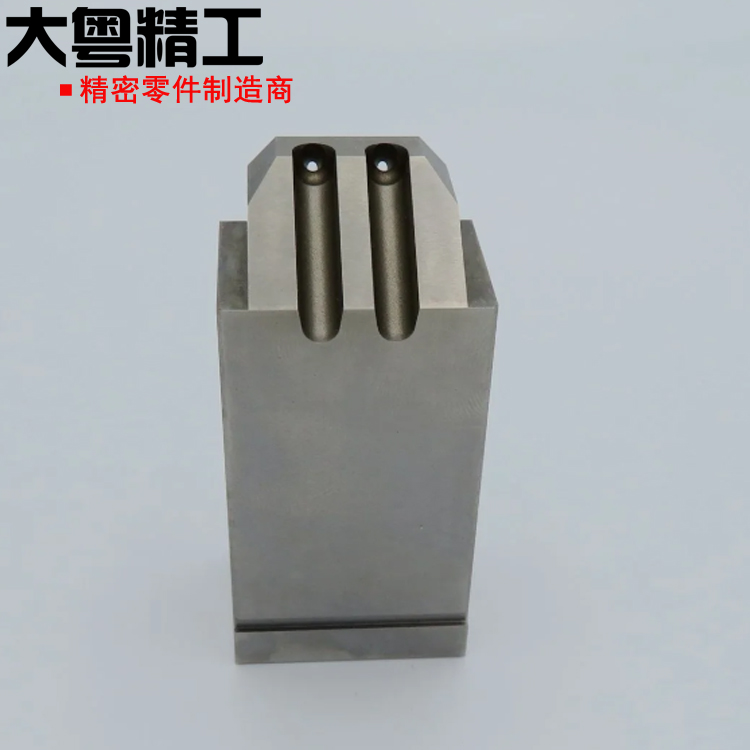 H13 Steel 0.002mm Grinding