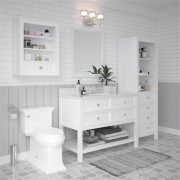 Kabinet tinggi di lemari kamar mandi rias