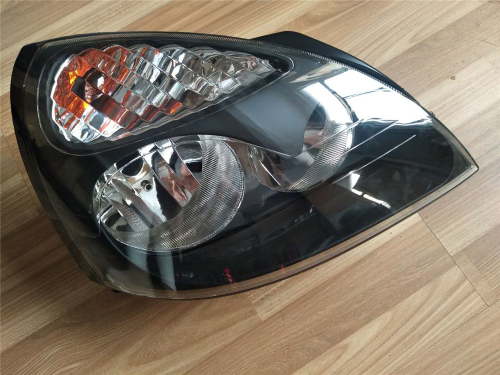 Renault Clio 2001 Head Lamp White 7701051770 7701051769