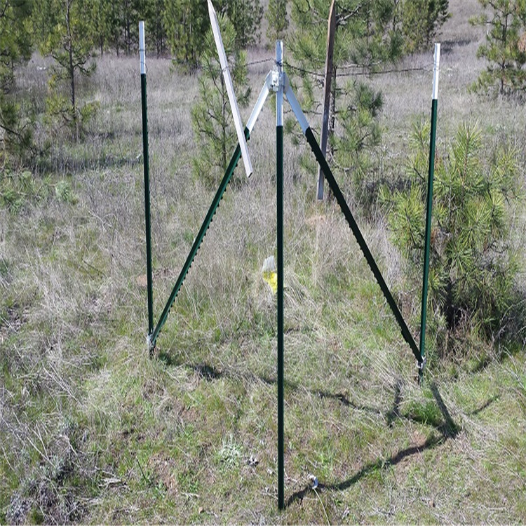 farm fence post