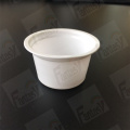 Cápsula de café nespresso descartável preenchendo copo de café k-cup