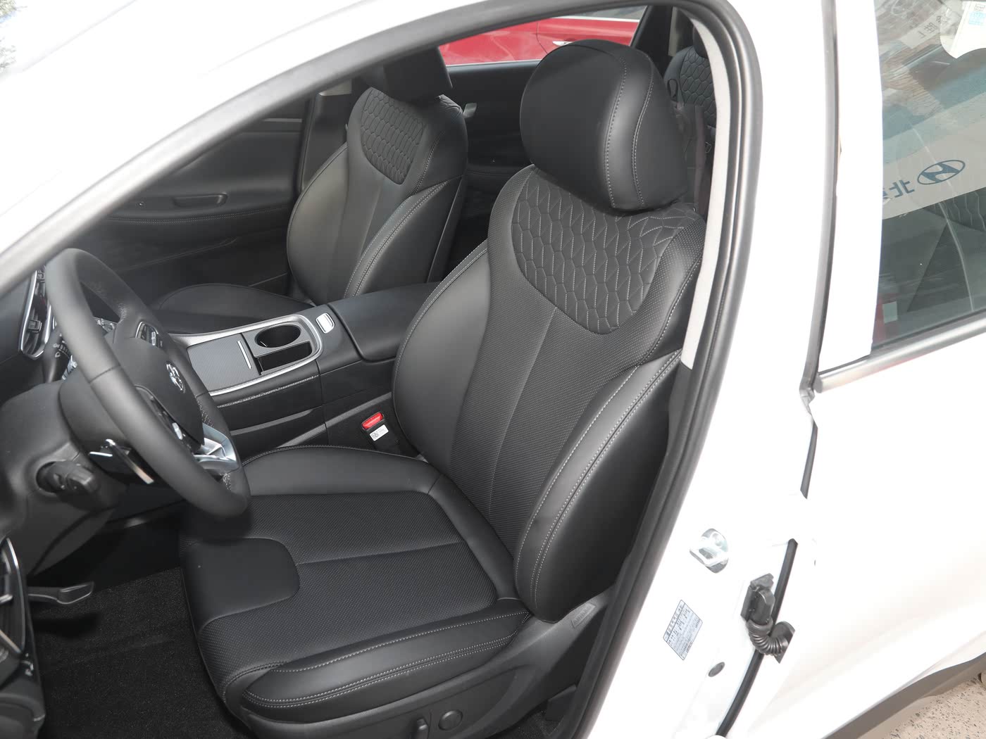 Hyundaii Santa Fe (8)