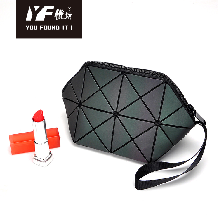 Bolso de mano de moda noctilucente con forma de vieira geométrica