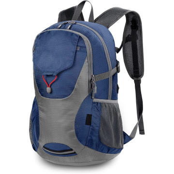 Daypack การเดินทางแบบพับได้: กระเป๋าเป้สะพายหลังที่มีน้ำหนักเบาสำหรับผู้หญิงและผู้ชาย