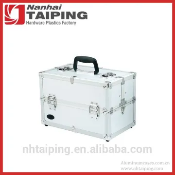 Silver Aluminum Beauty Kit Case Nail Beauty Case Professional Beauty Case