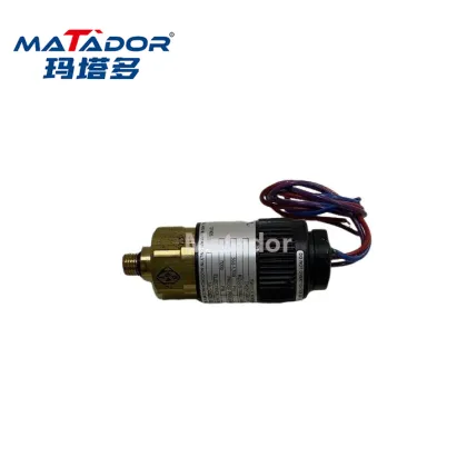 Barksdale T96201-BB2-P1 Compact Pressure Switch
