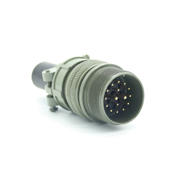 MS3101 MS3100 Stock Connector 5015 Connectors MS3101 Circular Connector MS3101A24-7P" could be simplified to:

"MS3101 Circular Connector MS3100 Stock Connector" 

However, if you need a concise and searchable title, consider:

"MS3101 MS3100 Circular & S