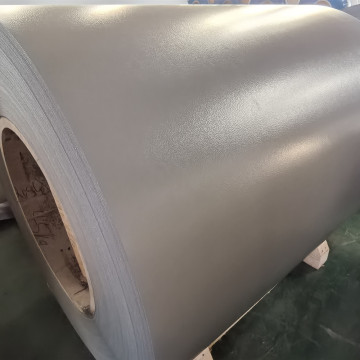 Reliéfní předbarvený kov pro panel chladničky