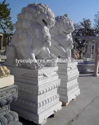 Chinese traditional outdoor life size white marble lion sculpture