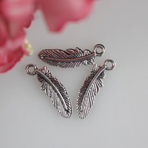 Wholesale 200Pcs Alloy Feather Charms DIY Art Decoration Handmade Bracelet Earring Jewelry Ornament Accessories