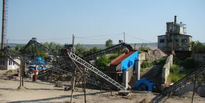 Sand Production Line and Sand Making Machine for Silica and Minerals
