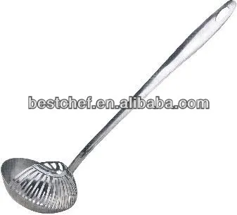 One-piece multi purpose ladle
