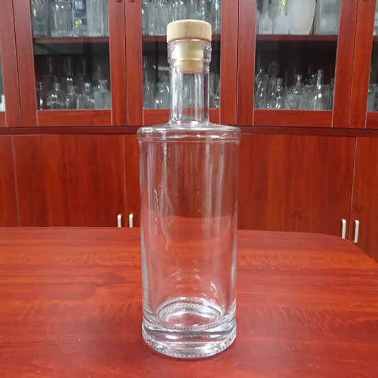 customized bar top gin vodka liquor flint glass bottle glass 70 cl