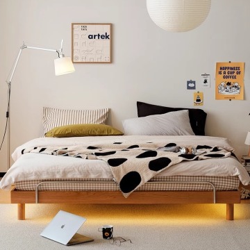 Modern Solid Wood Beds: Queen, Double, and Storage Options for Master Bedrooms