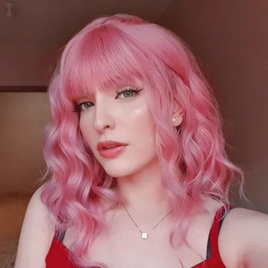 Pink wavy  Wig with Bangs Short Synthetic Hair Wigs for  Women Neon Pink Shoulder Length Wig for Daily Cosply Party Use