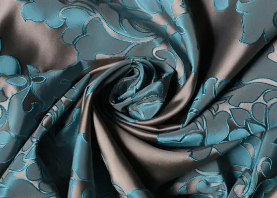 Fashion Classic Design Yarn Dyed Woven Fabric