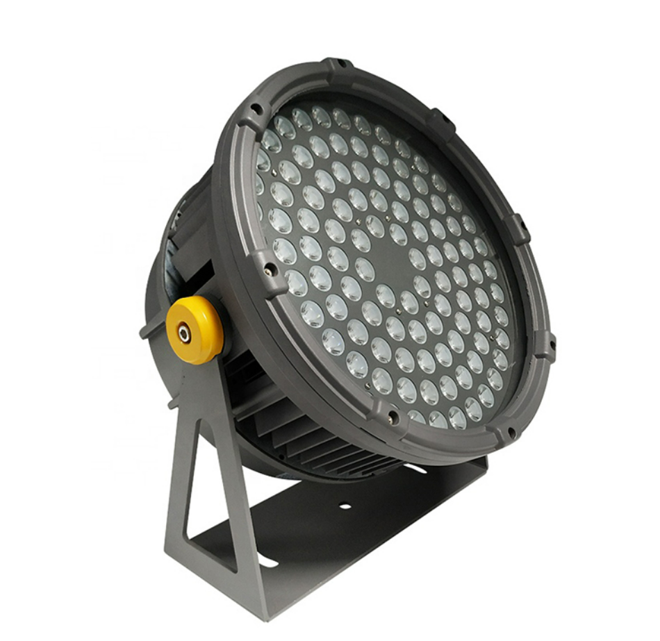 Die-cast aluminum landscape flood light