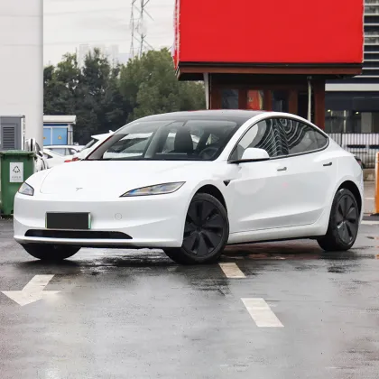 High-Speed 200km/h 4WD Tesla Model 3 Electric Cars For Sale
