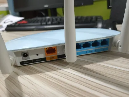 High Quality Used TP-Link 886 Wireless Router