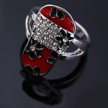 Nouveau Design bagues bijoux en argent et pantoufles de charme mode bague en cristal