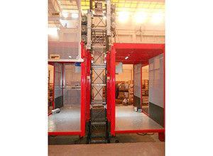 Single / Double Car 2700kg Industrial Elevators with Mast H