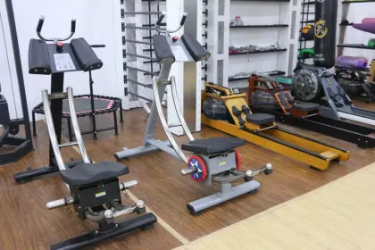 Ab Coaster Abdominal Rolling Machine for Fitness Gym Equipment