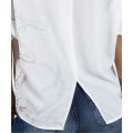 Camicetta a mezza manica in chiffon con stampa t-shirt