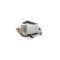 Closed logistics transport vehicle