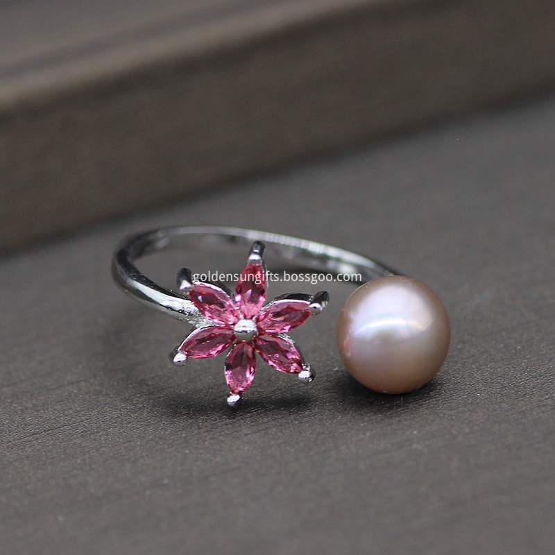 Pearl Ring