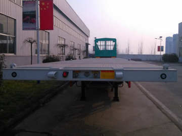 Flatbed Semi Trailer Truck 3 Axles