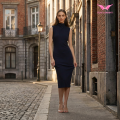 Schwarzes, ärmelloses, minimalistisches Midikleid
