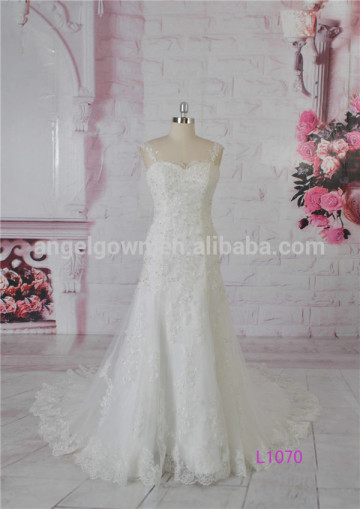 Appliqued lace strap sexy wedding dress