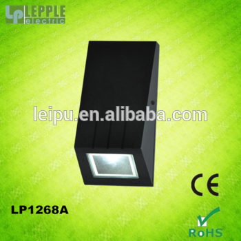 aluminium die-casting waterproof 2015 newest exterior triangle wall LED spot lighting